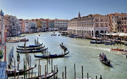 The Canal Grande The Most Famous City Canal In The World
